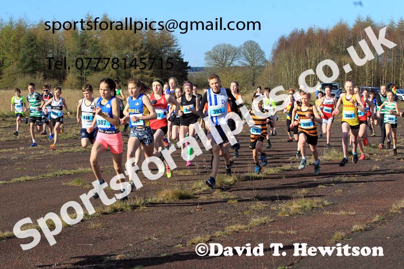 Boys and Girls Under-13s 2023 Elswick Harriers Road Relays, Albamarle Barrack Airfield, Ouston, Northumberland. Photo: David T. Hewitson/Sports for All Pics